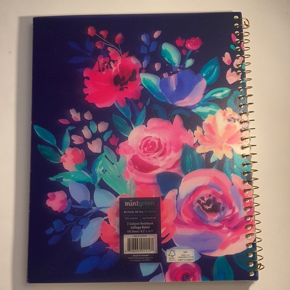 LOT OF 4 NOTEBOOKS MintGreen brand 3 Subject Spiral Notebook - Picture 2 of 5